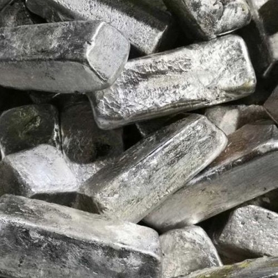 Plata brillante de la conductividad termal del lingote del magnesio del metal alta para la ferrita del MG-Ti