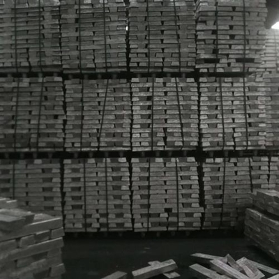 Lingote de plata brillante 99,98% del magnesio para competir con los motores