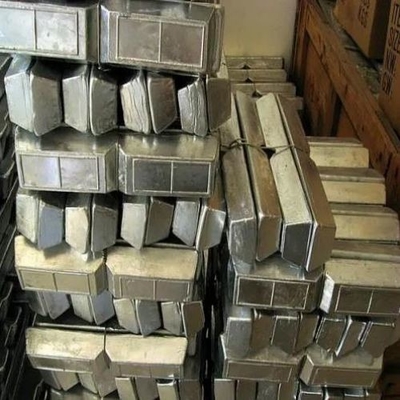 Lingote puro blanco de plata ligero 99,95% del magnesio para las piezas estructurales del cuerpo